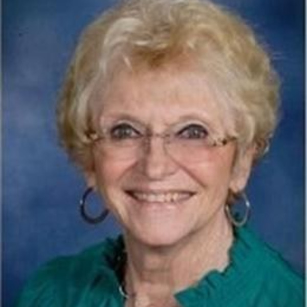 Peggy Davis Realtor Broker Intero Real Estate Grass Valley