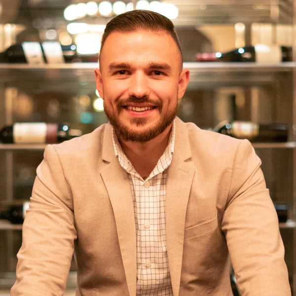 Alex Cordova Realtor ROC Real Estate Partners