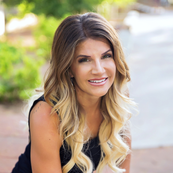 Joanna Jones Sales Executive Security Title Agency Arizona