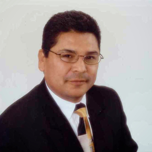 Mauricio Martinez Realtor Intero Real Estate San Carlos