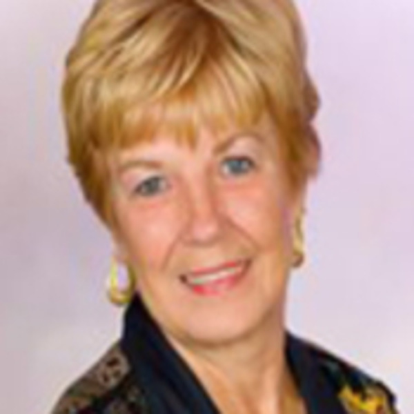 Joan McLellan Associate RE/MAX REALTY ASSOCIATES