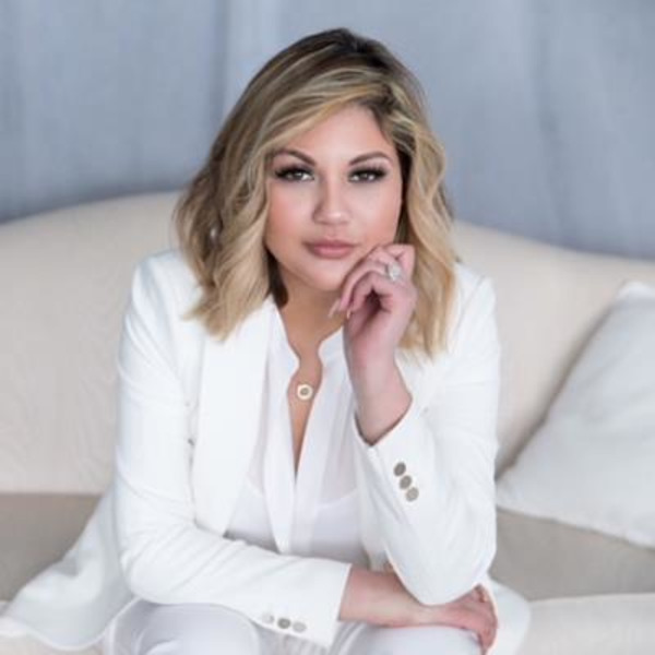 Joanna Hernandez Real Estate Agent Mike Mazyck Realty