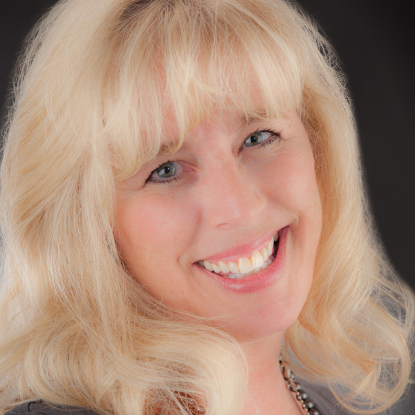 Kirsten Olson Sales ExecutiveNew Business Development, Tecnology in