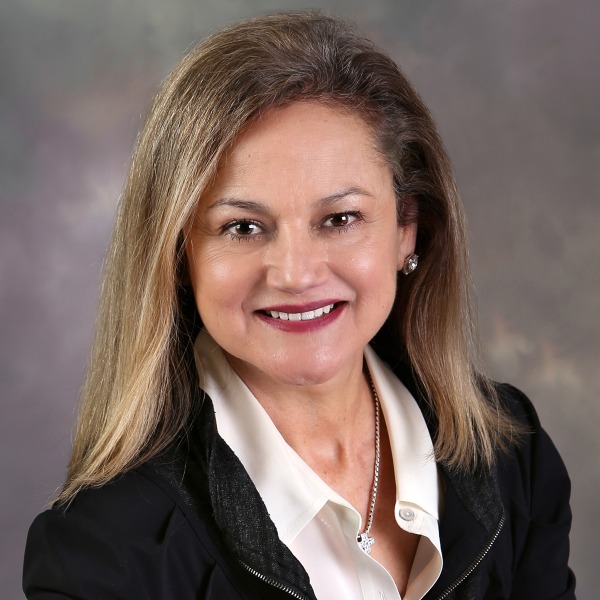 Julia Corona Assistant Vice President/Branch Manager Fidelity