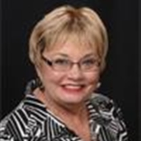 Gloria Green Associate RE/MAX FIRST JEFFERSONVILLE